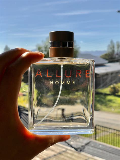 Allure Homme Chanel одеколон — аромат для мужчин 1999.